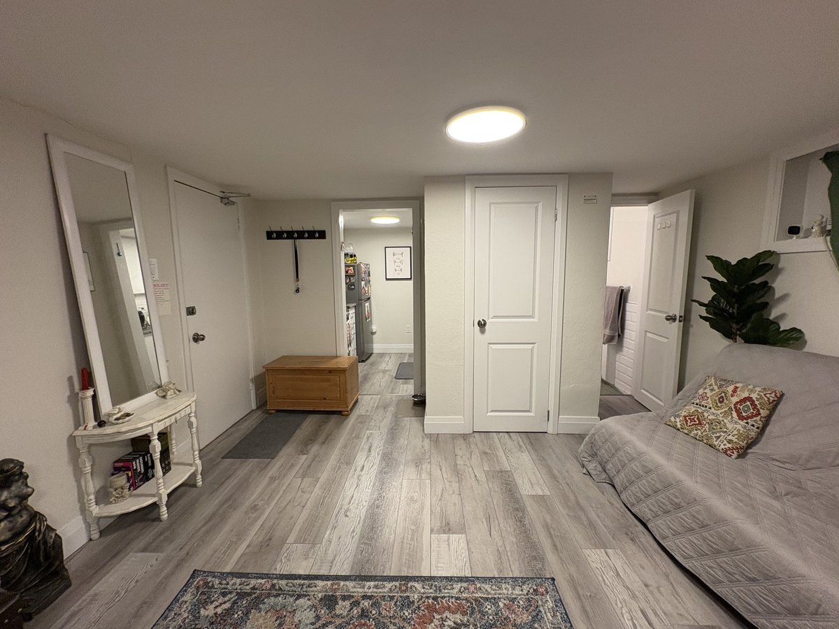 584 Davenport Road - Photo 9