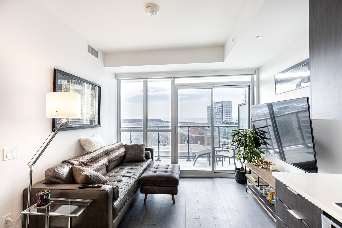 38 Iannuzzi Street - Photo 1