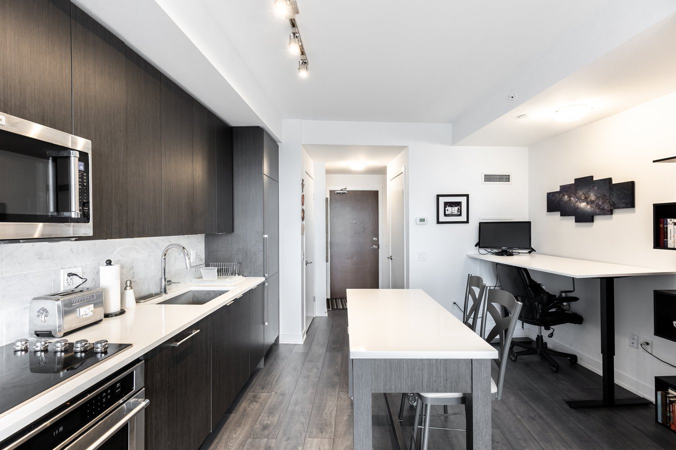 38 Iannuzzi Street - Photo 2