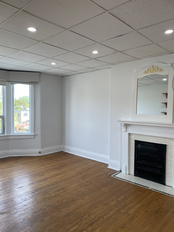 817 Bloor Street West - Photo 3