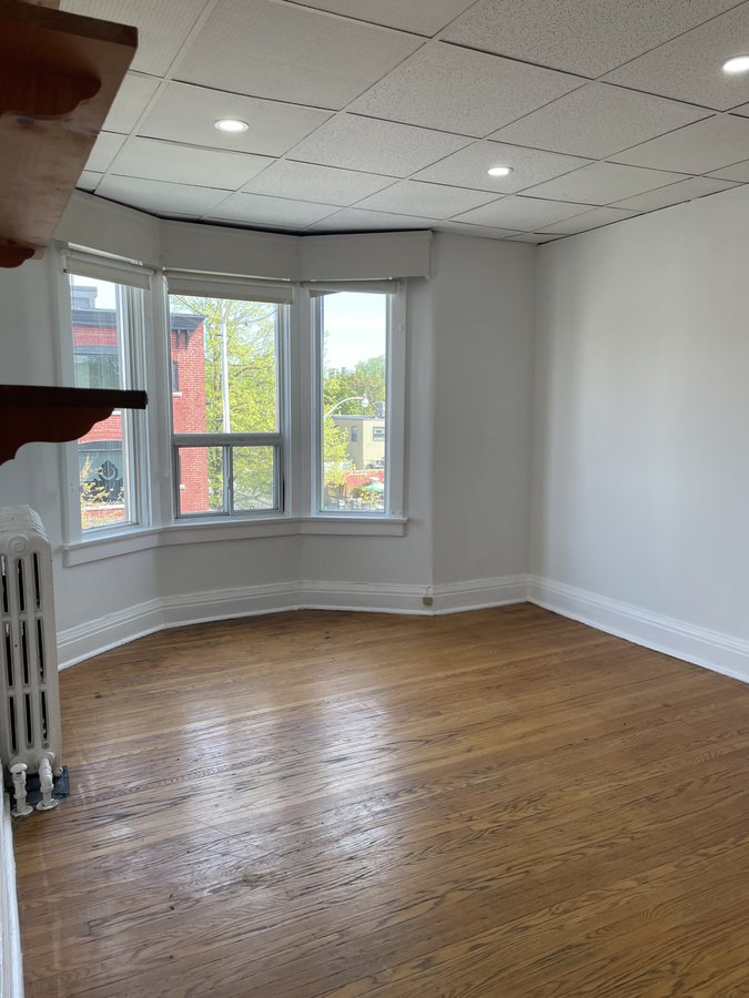 817 Bloor Street West - Photo 9