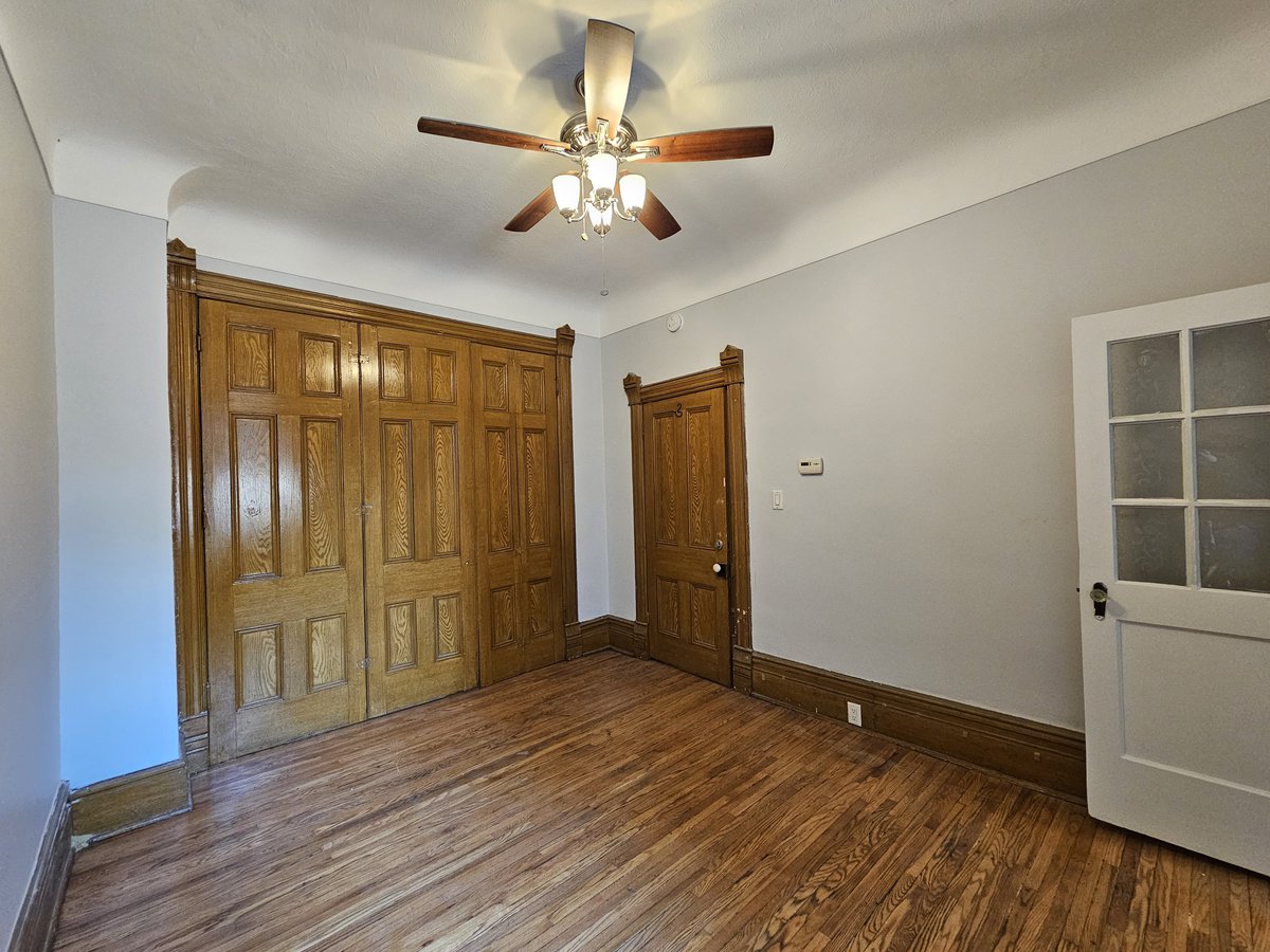 123 Markham Street - Photo 6