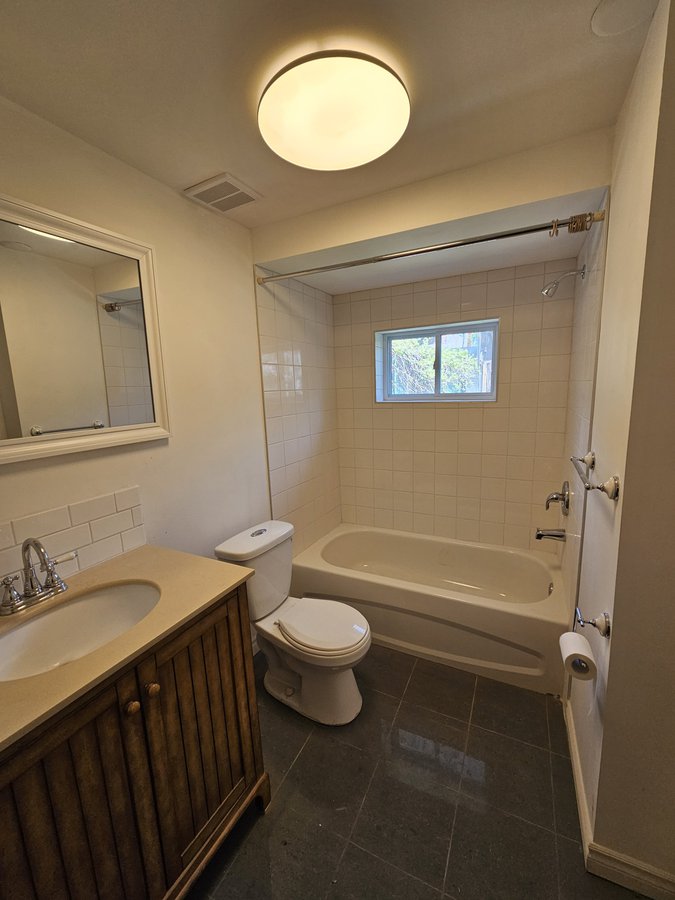 123 Markham Street - Photo 11