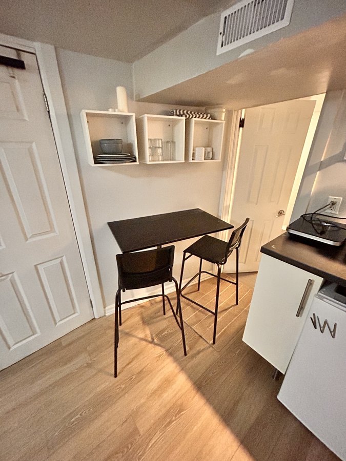 2091 Gerrard Street East - Photo 12