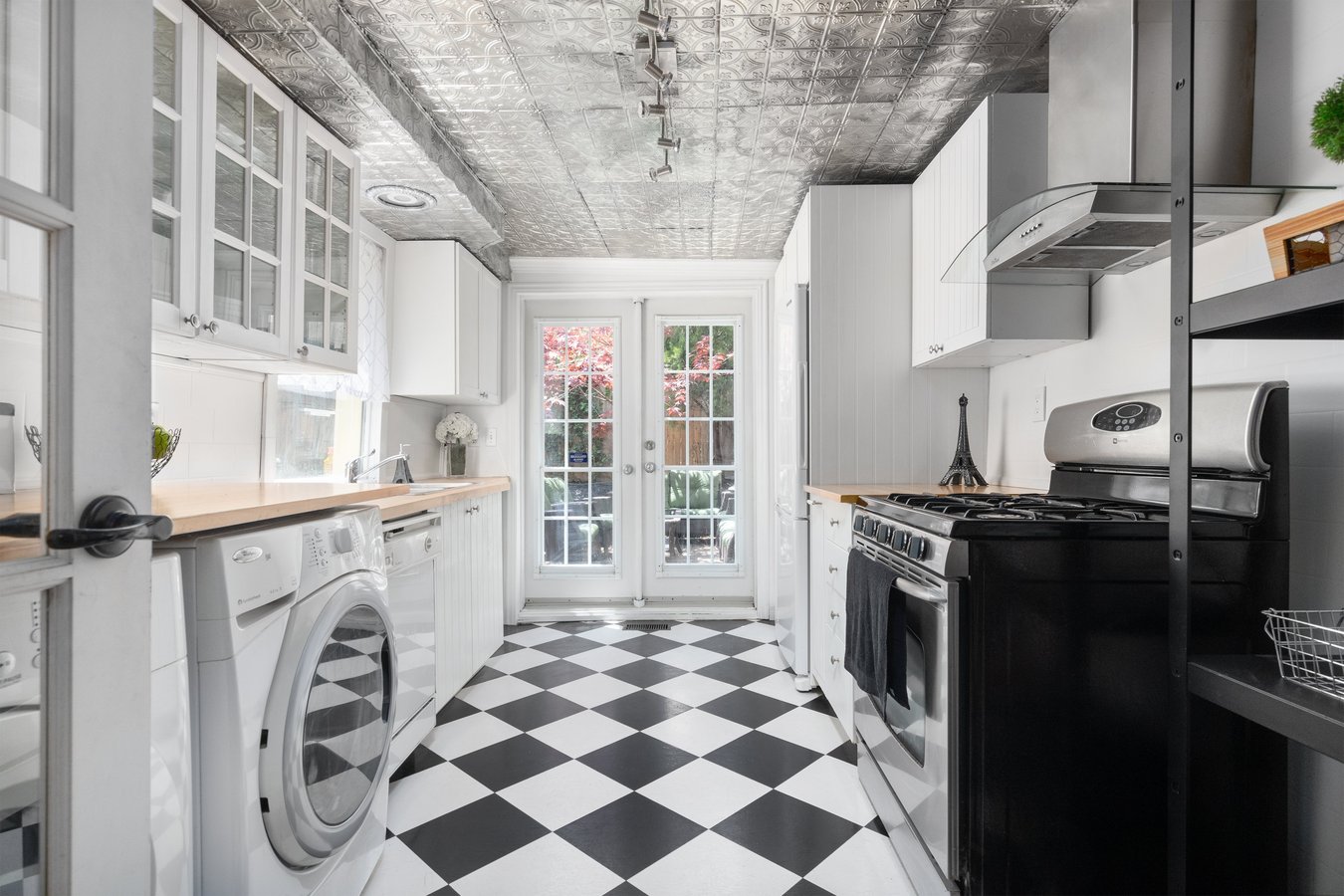 Rentals.ca CabbagetownSouth St. James Town Toronto Apartments, Condos