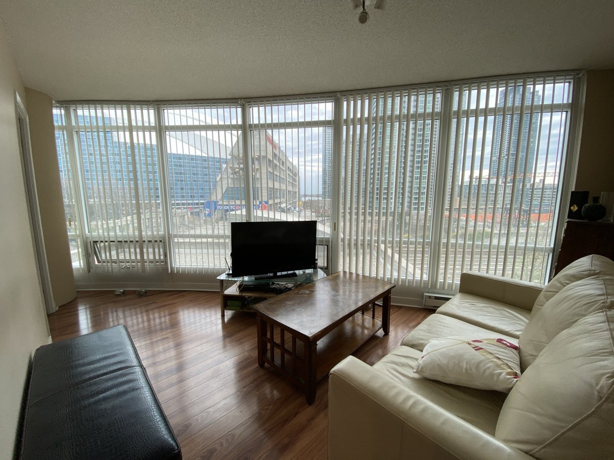 361 Front Street West - Photo 3