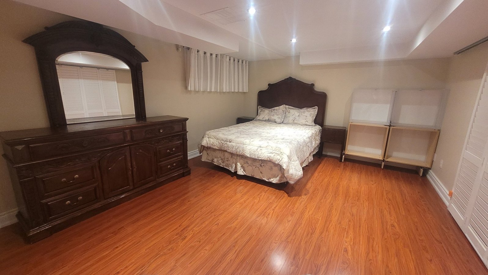 15 Sweetland Road - Photo 3