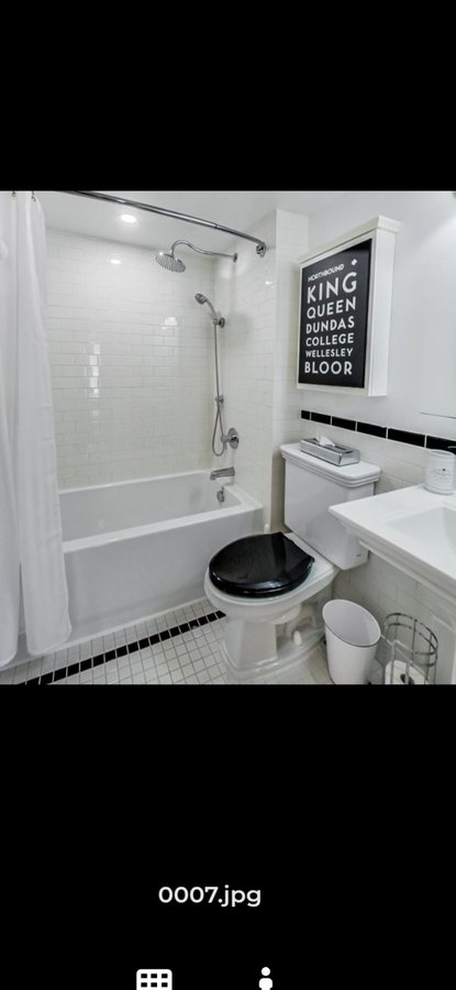 298 Jarvis Street - Photo 23
