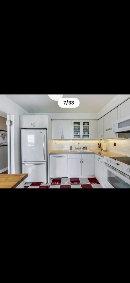 298 Jarvis Street - Photo 13