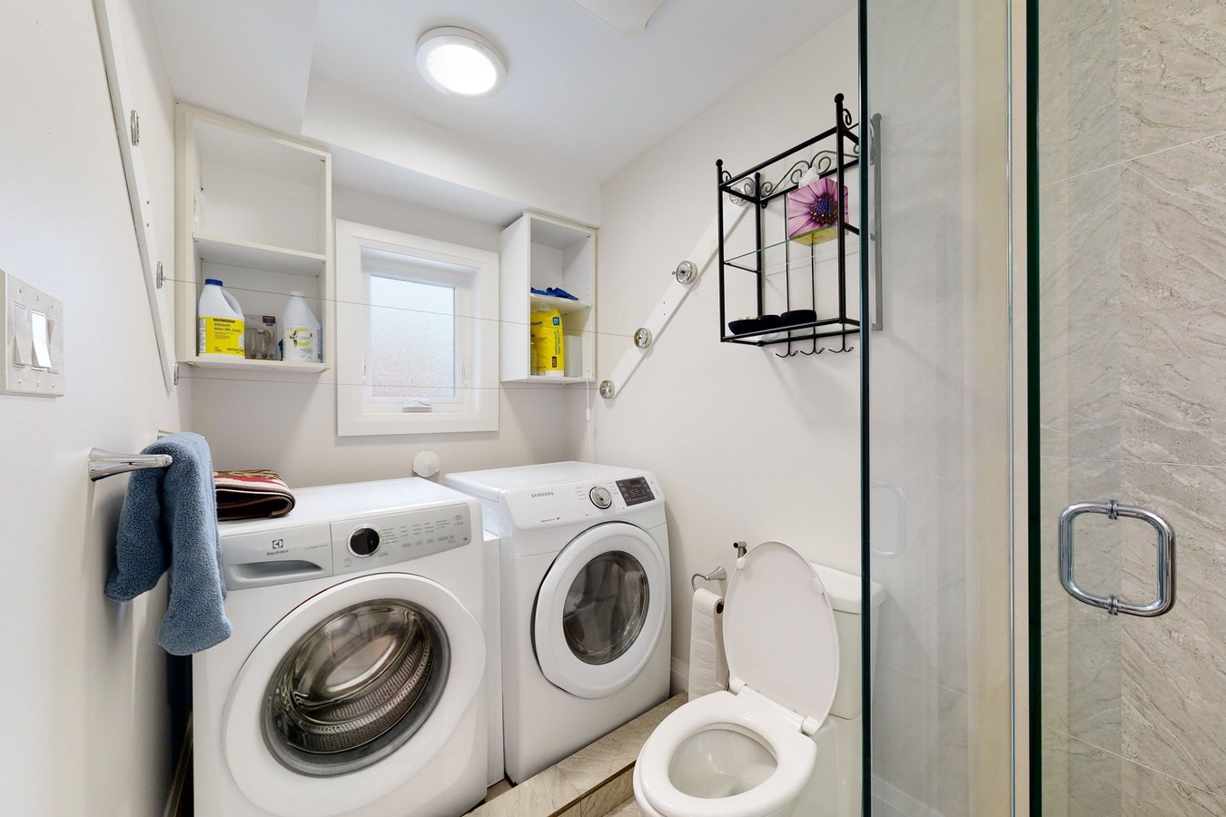 635 Christie Street - Photo 20
