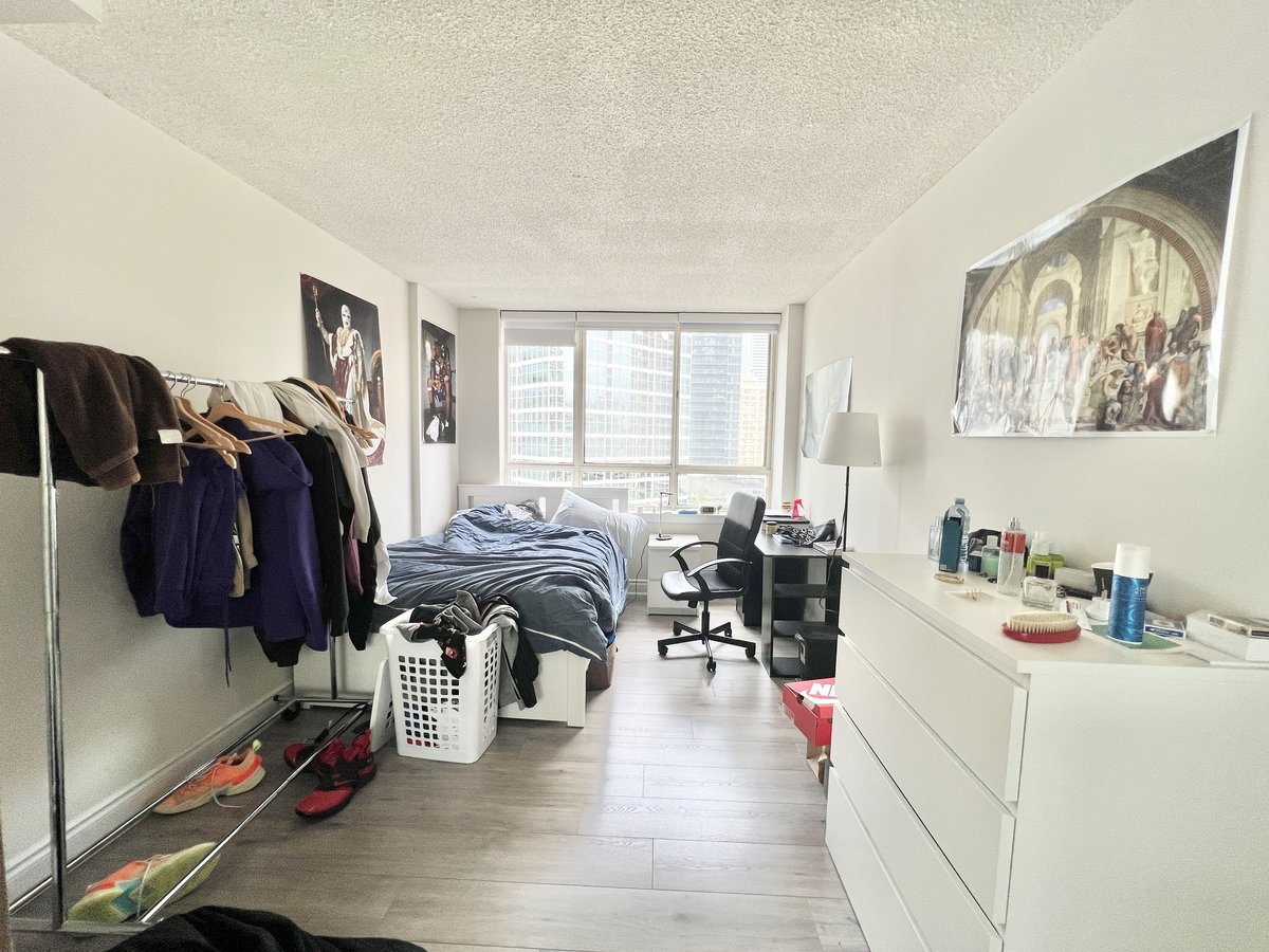 633 Bay Street - Photo 7