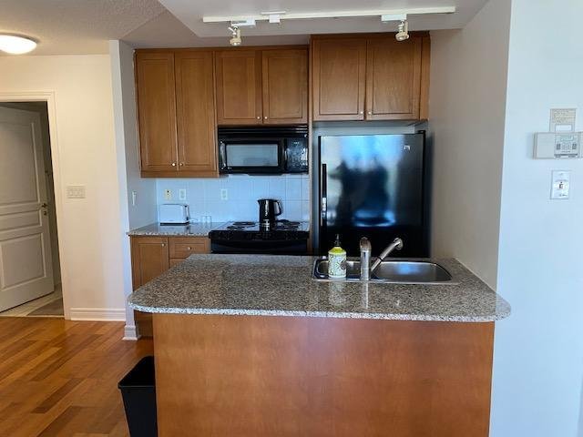 100 Hayden Street - Photo 4