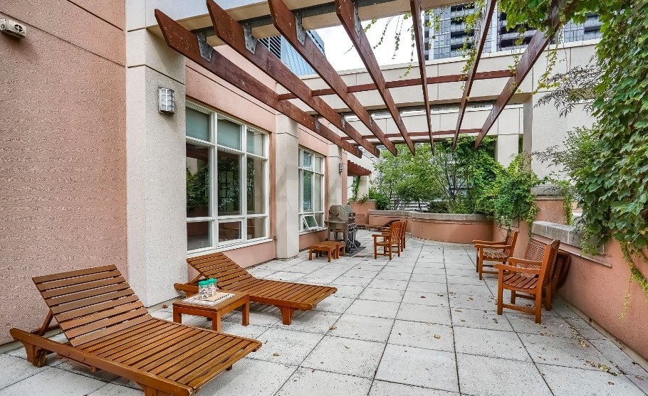 100 Hayden Street - Photo 20