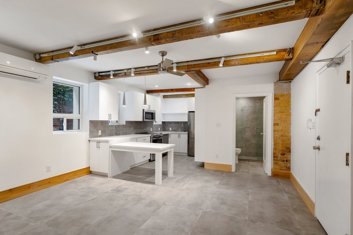 97 Lee Avenue - Photo 2