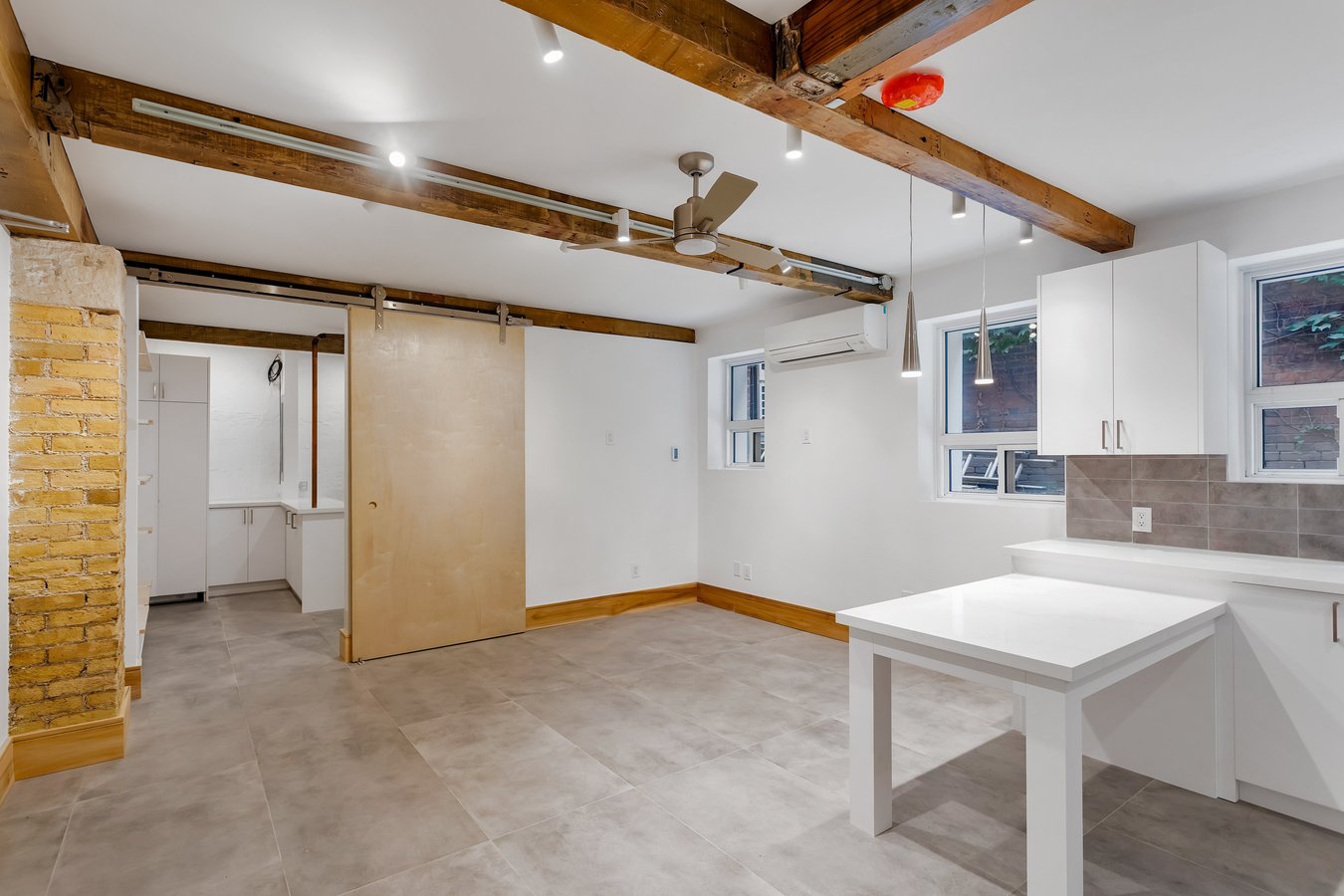 97 Lee Avenue - Photo 8