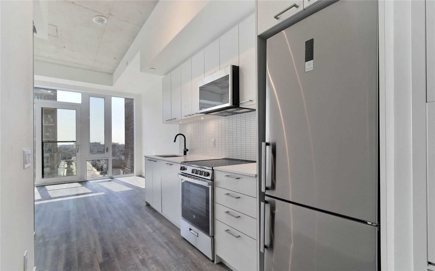 1808 Saint Clair Avenue West - Photo 10