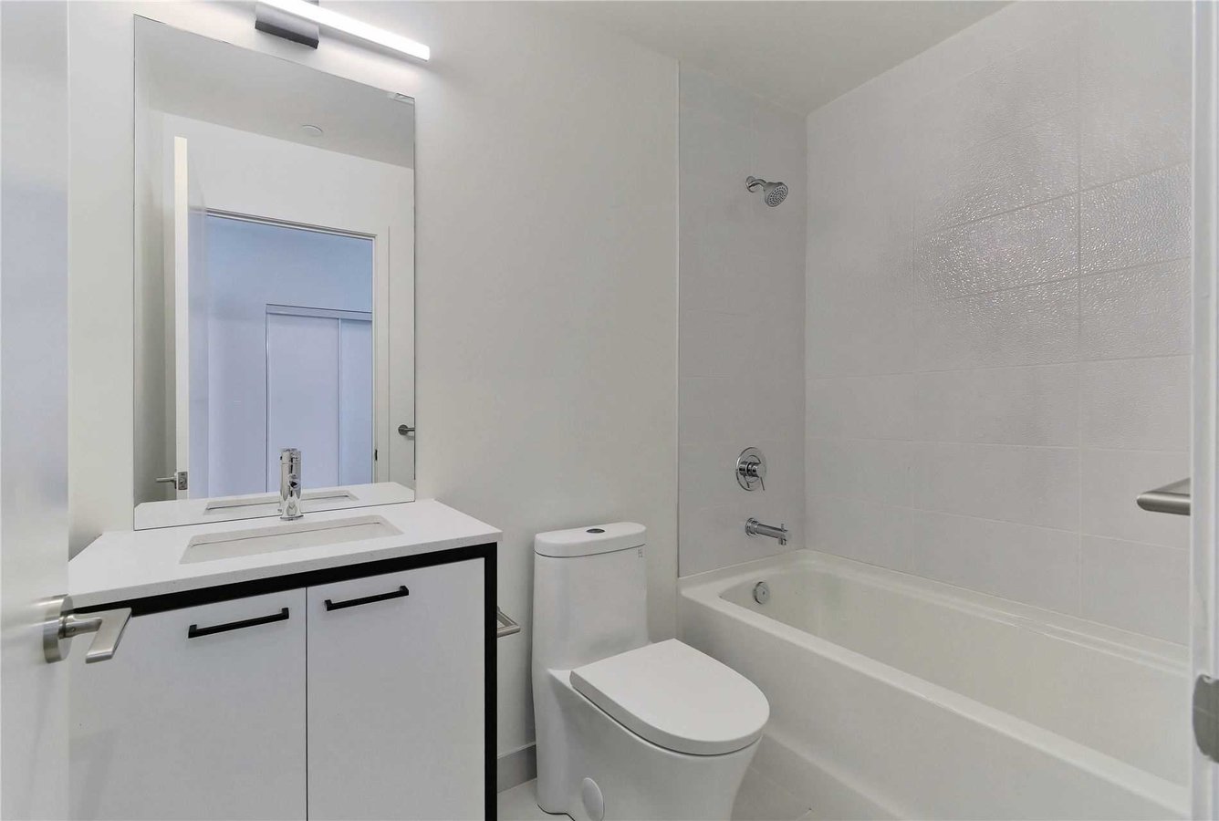 1808 Saint Clair Avenue West - Photo 17