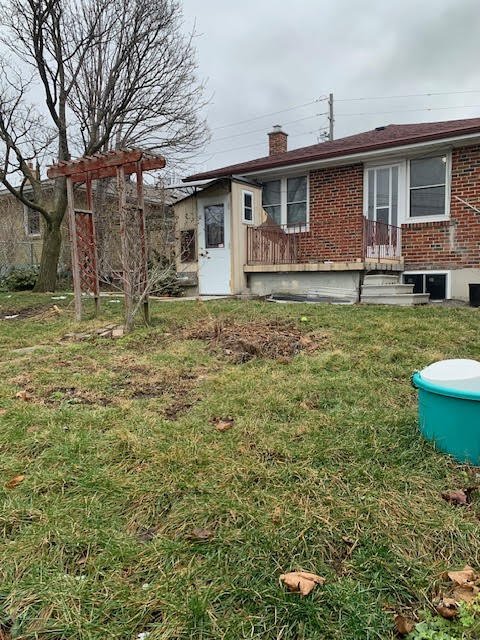 922 McCowan Road - Photo 3