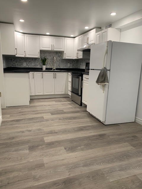 922 McCowan Road - Photo 8