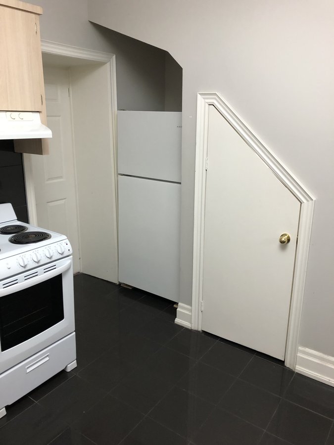 378 College Street - Photo 5