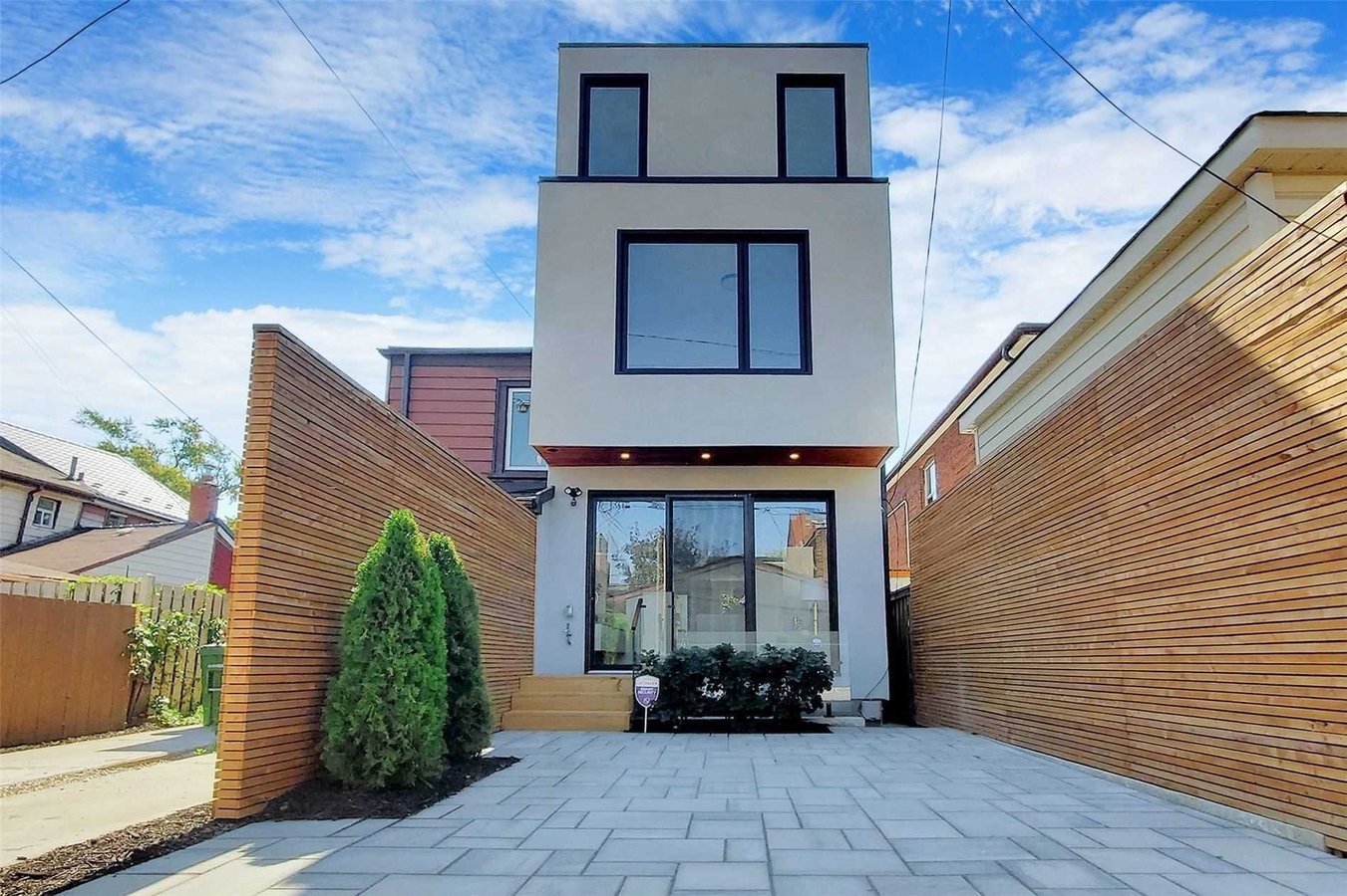 26 Henderson Avenue - Photo 9