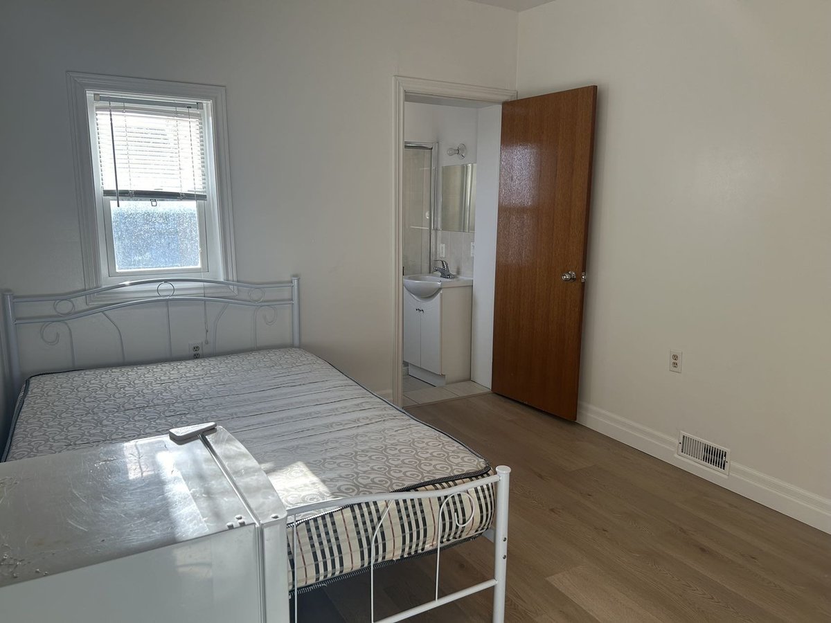 110 Beatrice Street - Photo 4