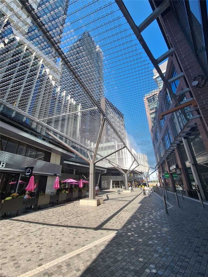 Richardson Street - Photo 16