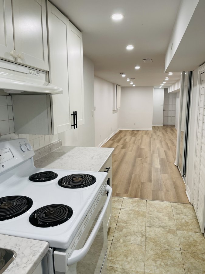 29 Auburn Avenue - Photo 2