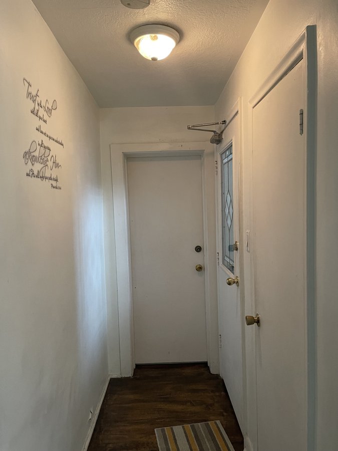 305 Dupont Street - Photo 10