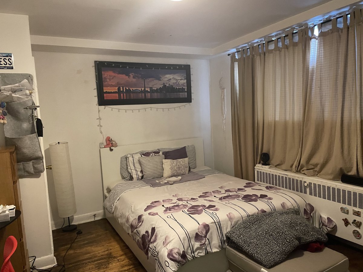305 Dupont Street - Photo 11
