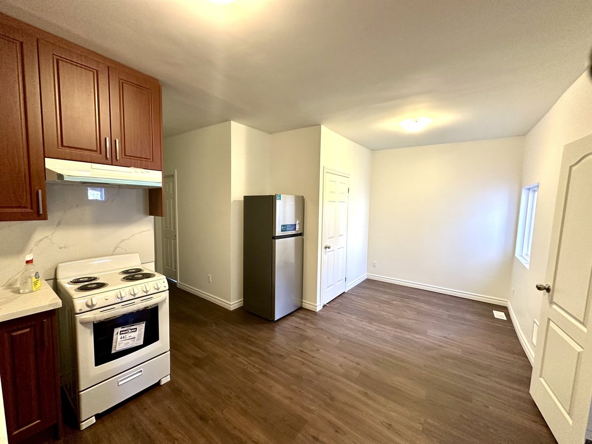 278 Shuter Street - Photo 8