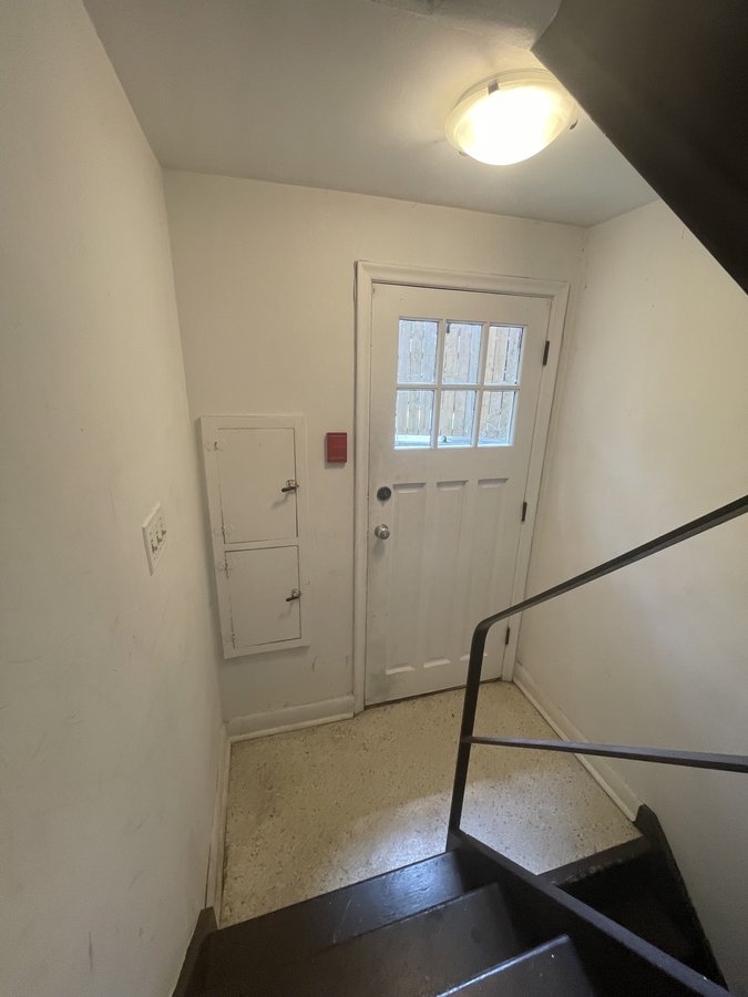305 Dupont Street - Photo 9