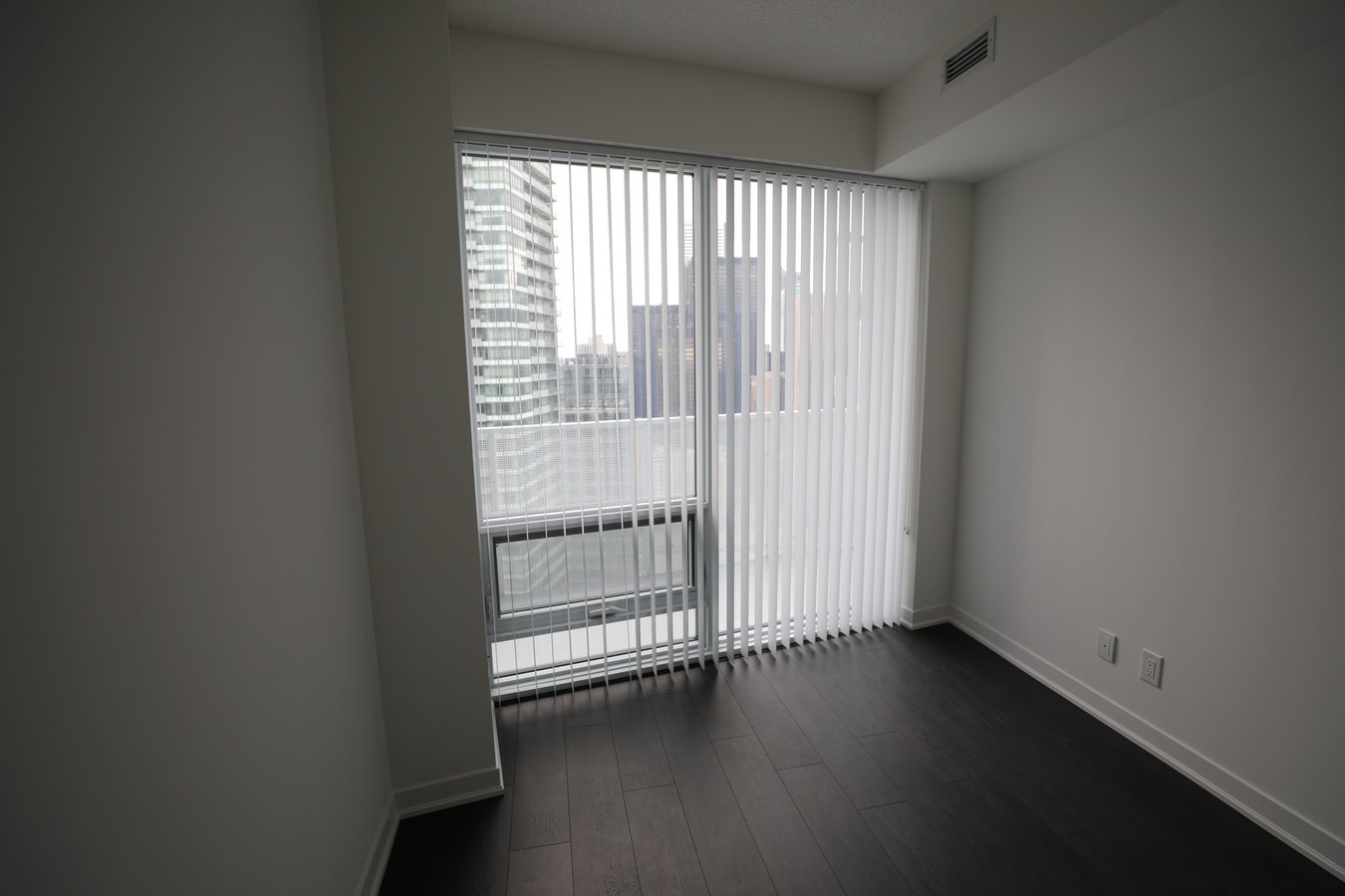 100 Harbour Street - Photo 3