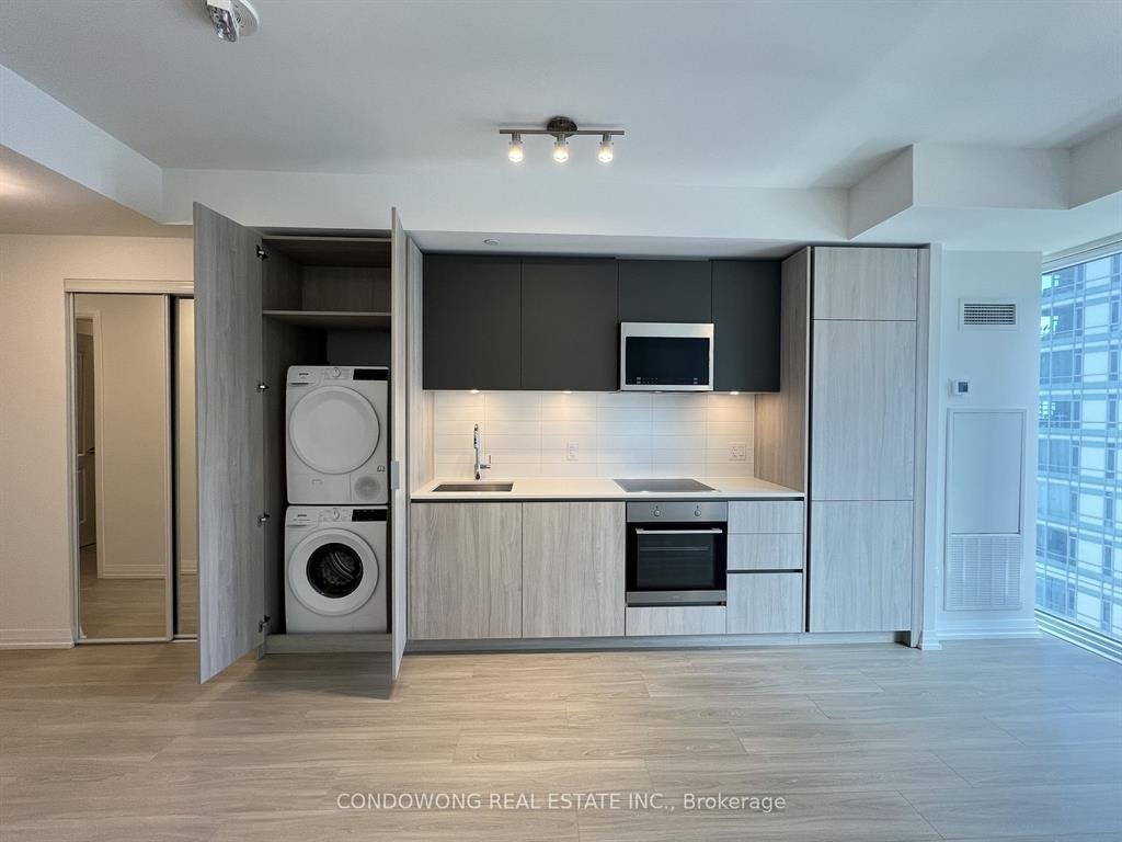 8 Widmer Street - Photo 9