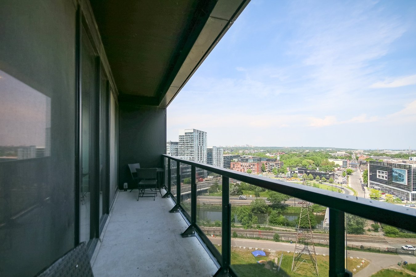 170 Bayview Avenue - Photo 13