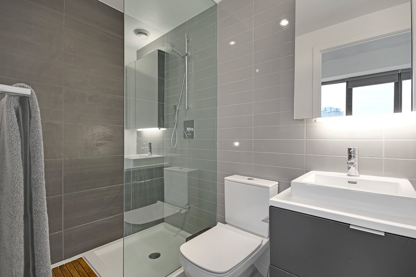 170 Bayview Avenue - Photo 16