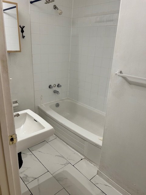 210 McCaul Street - Photo 12