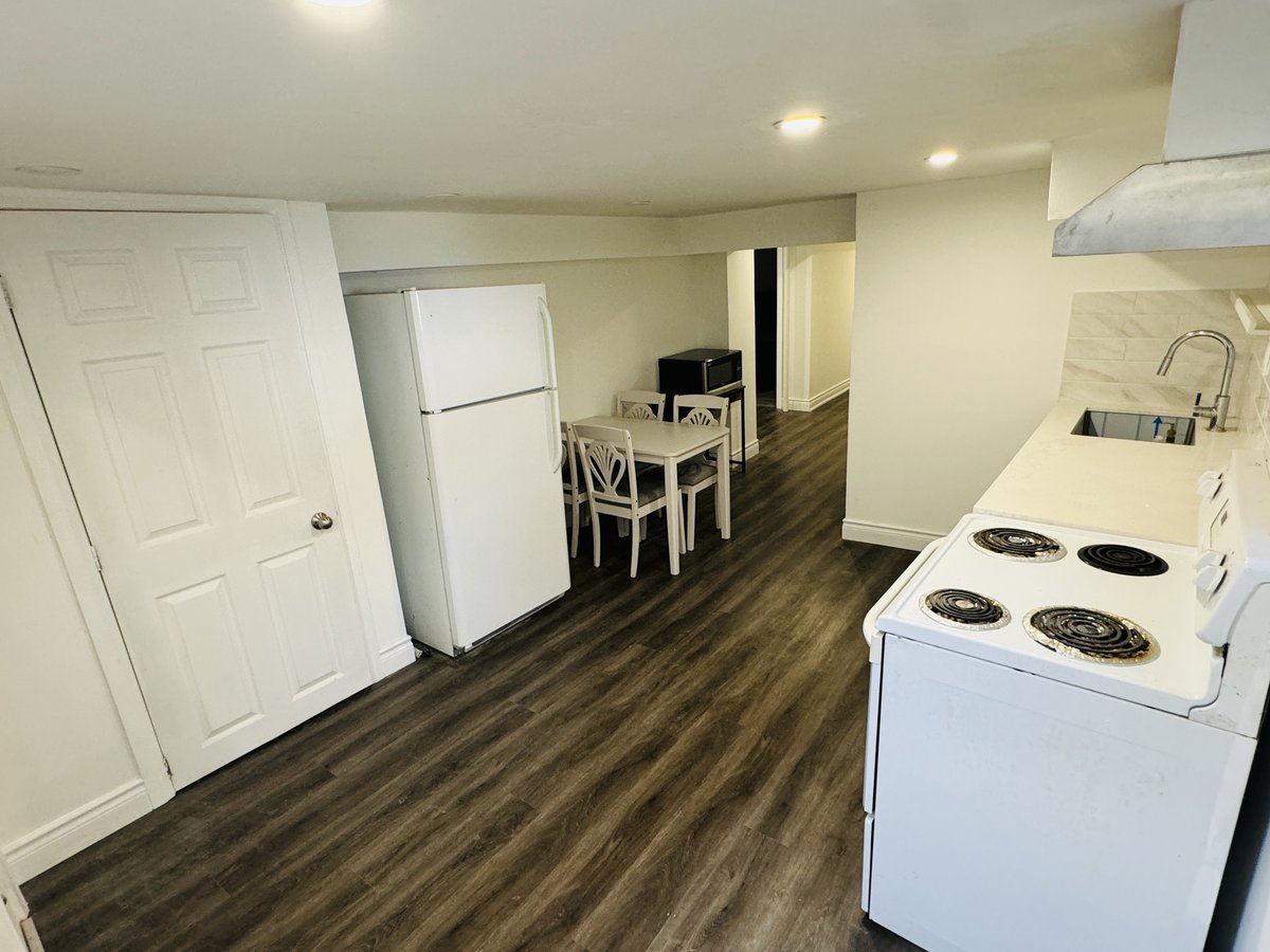 19 Rothsay Avenue - Photo 7