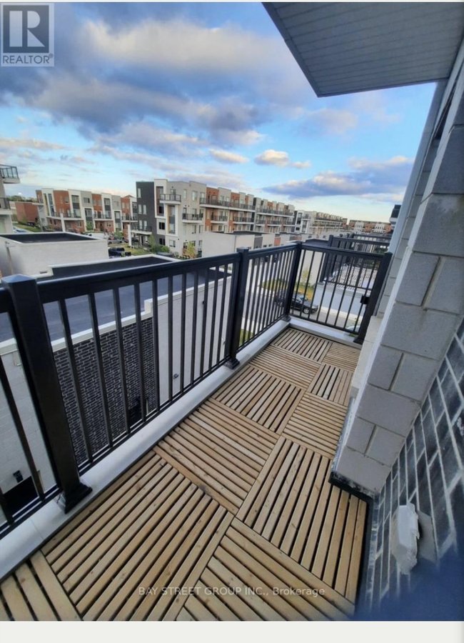 72 William Duncan Road - Photo 4