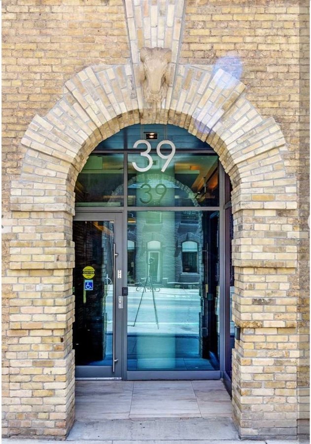 39 Sherbourne Street - Photo 12
