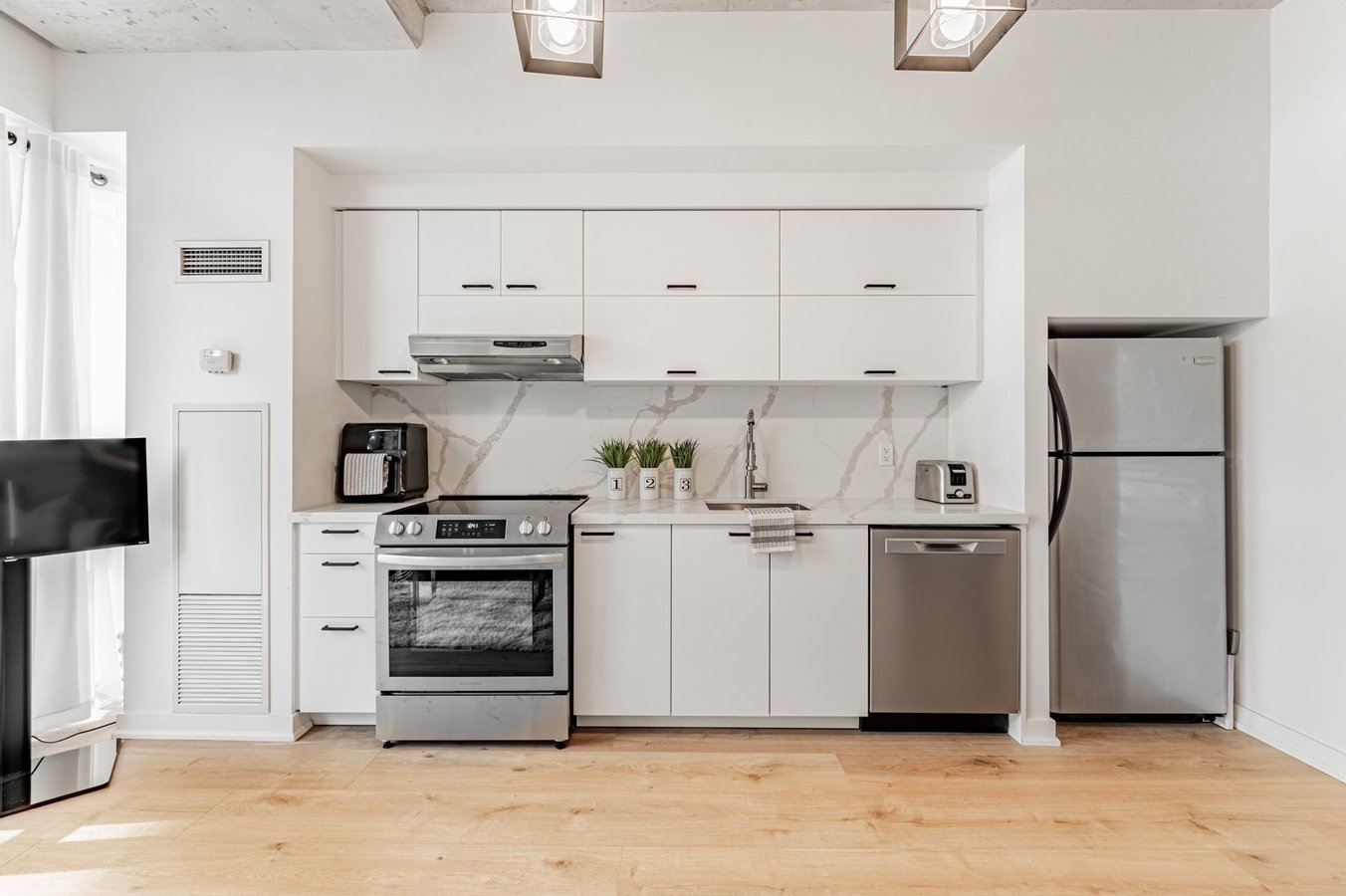 55 Stewart Street - Photo 9