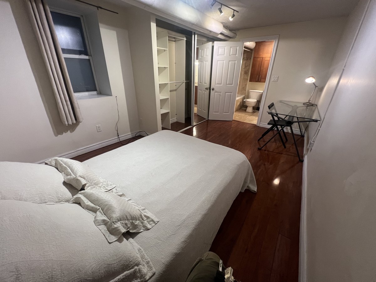 359 Davenport Road - Photo 12