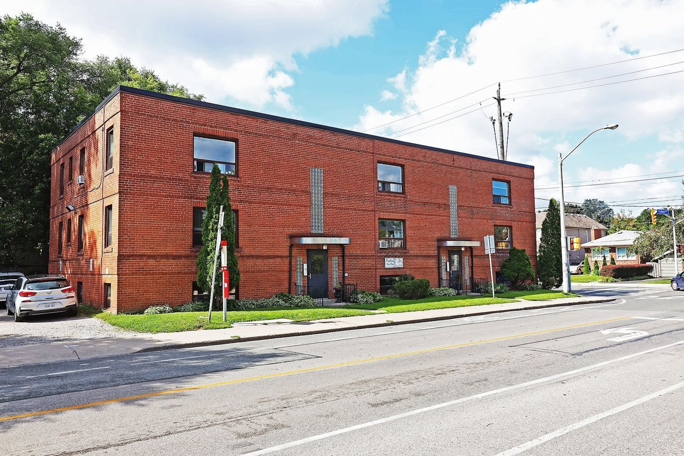 1 Cosburn Avenue - Photo 9