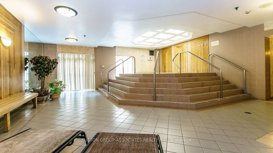 25 Grenville Street - Photo 28