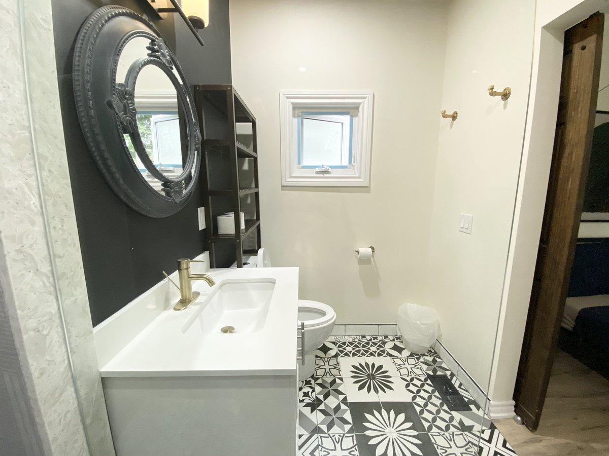 115 Kalmar Avenue - Photo 12