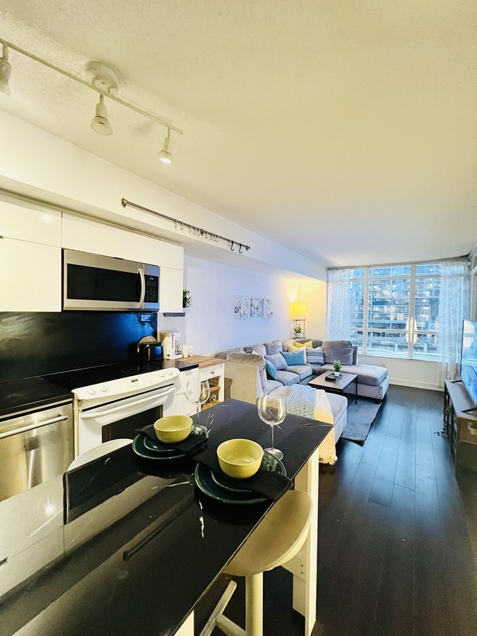 151 Dan Leckie Way - Photo 7