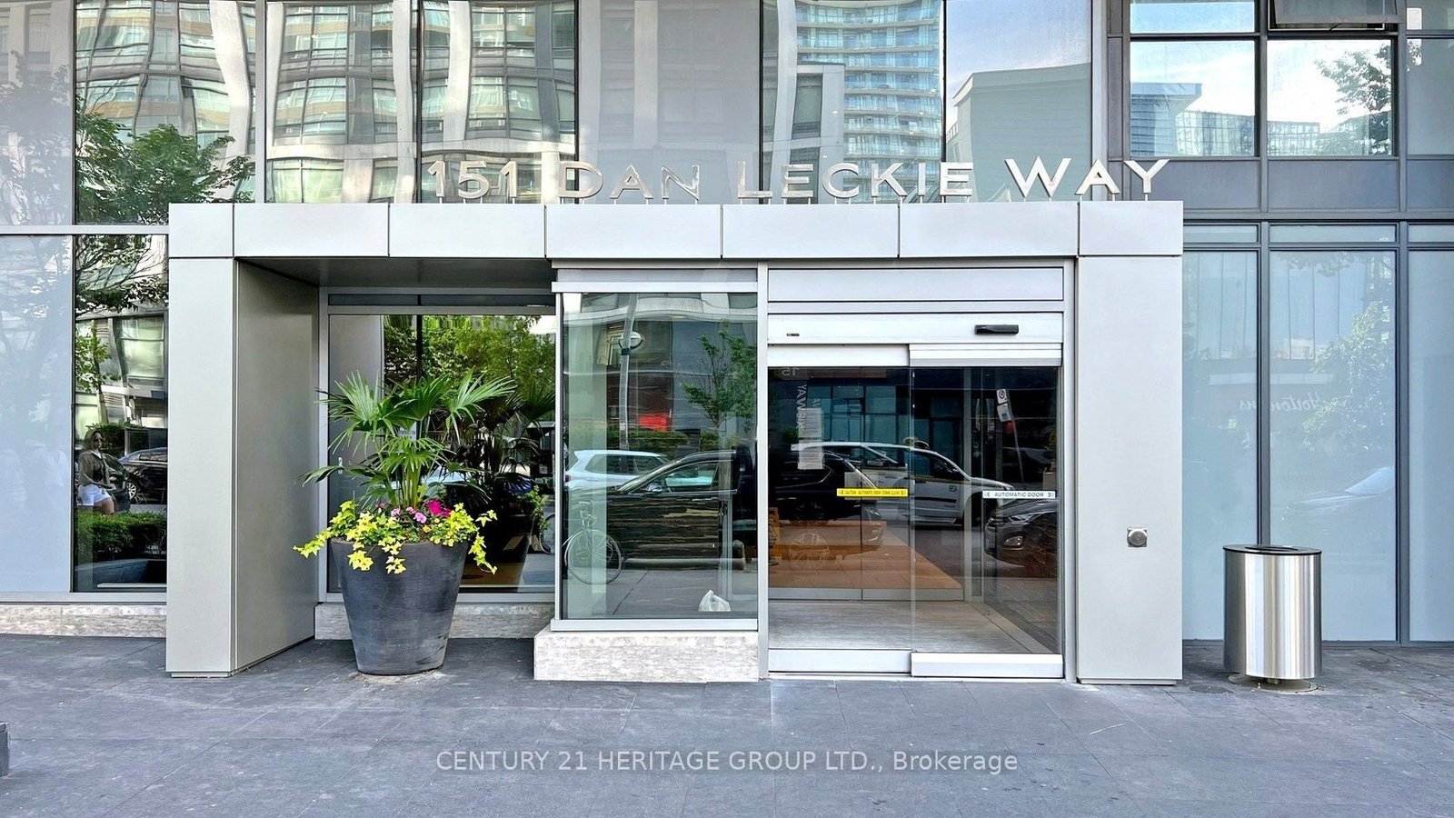151 Dan Leckie Way - Photo 3