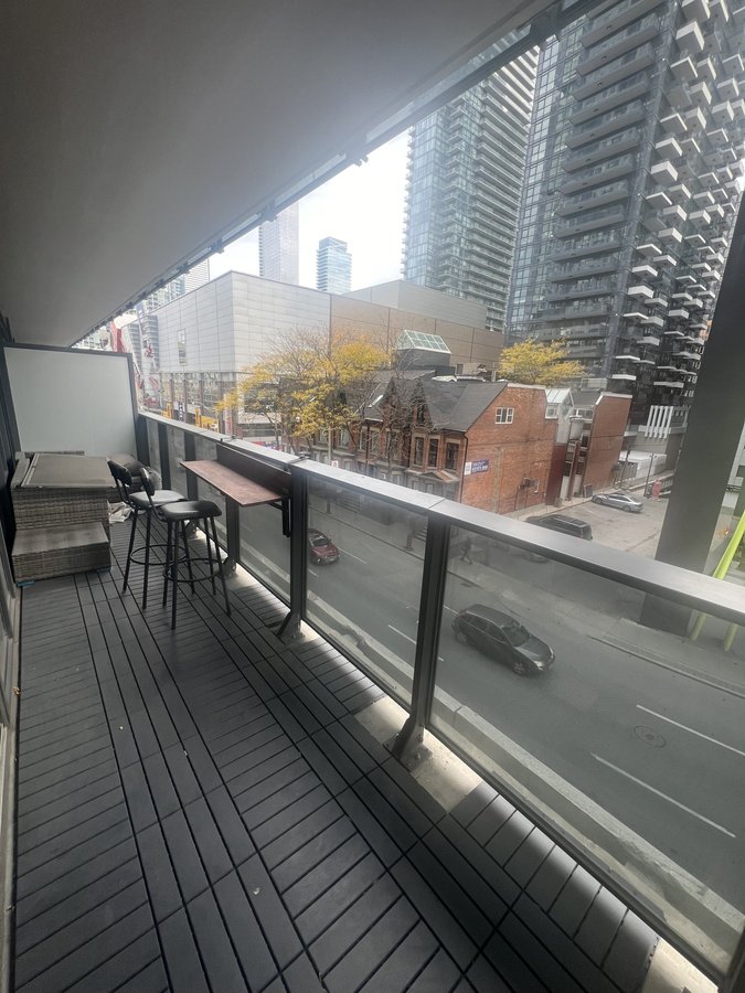 330 Richmond Street West - Photo 8
