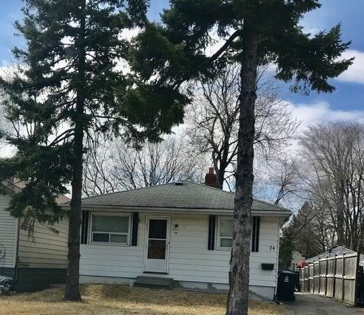 74 Vanbrugh Avenue - Photo 1