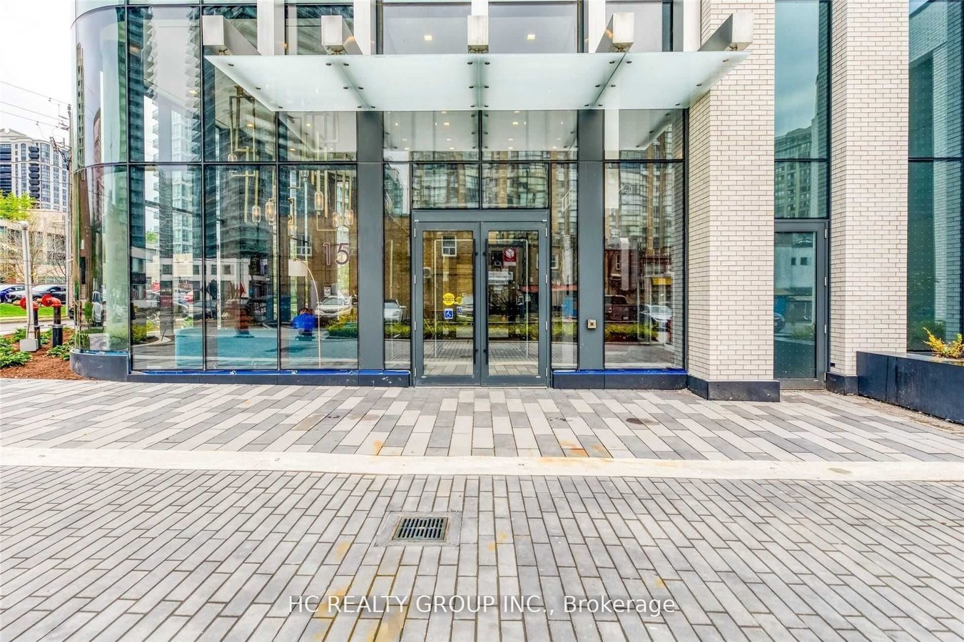 15 Holmes Avenue - Photo 4